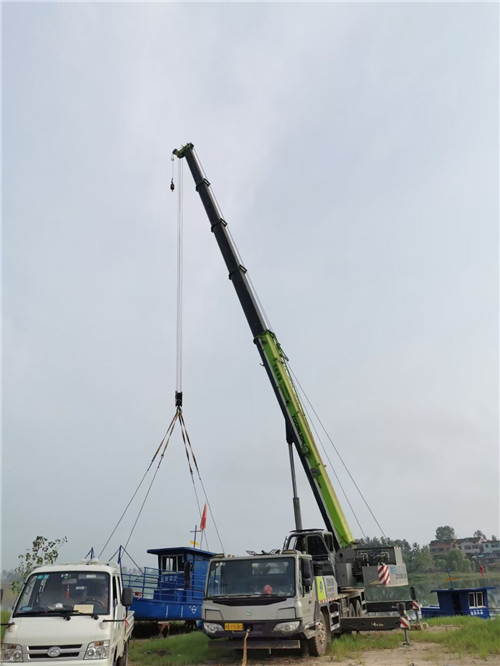 满城区桥梁建设吊装案例